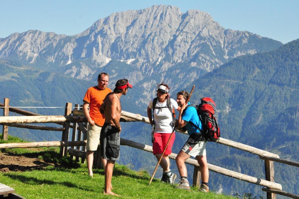 Restaurant - Cafe - Pension Hassler Berg im Drautal Dış mekan fotoğraf