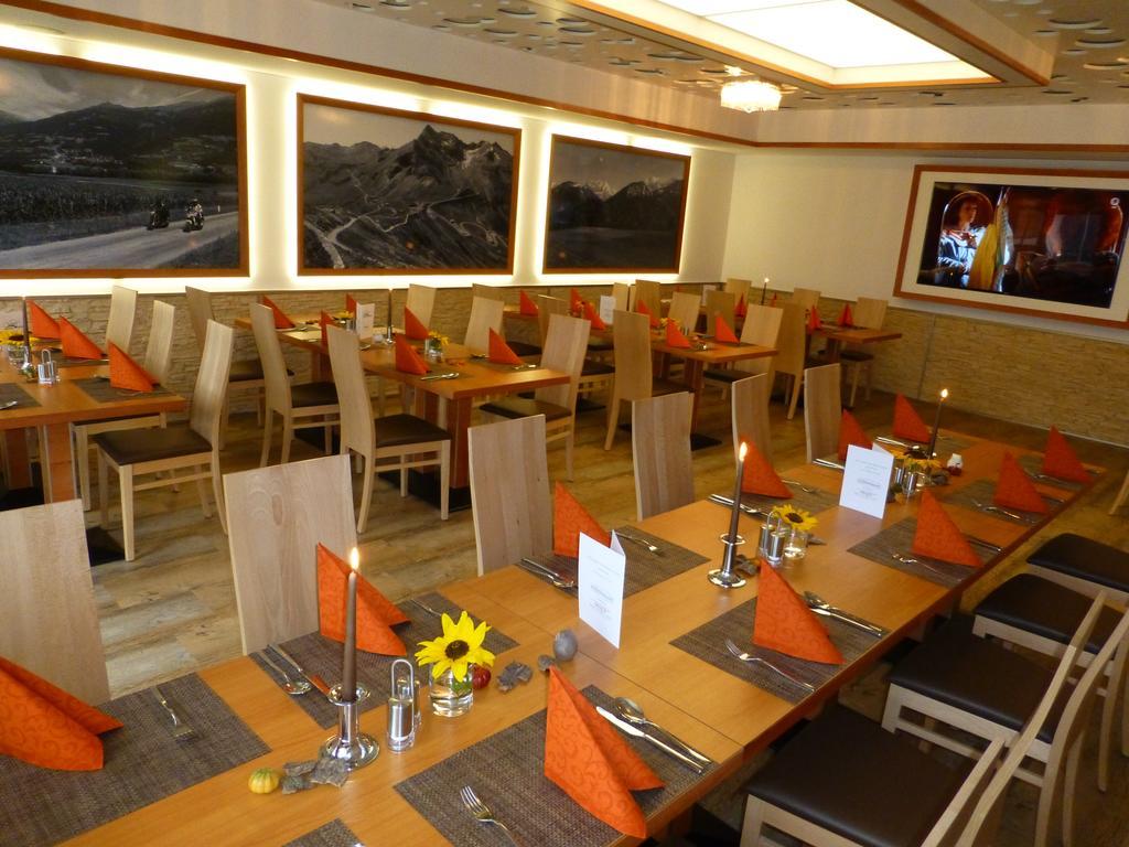 Restaurant - Cafe - Pension Hassler Berg im Drautal Dış mekan fotoğraf